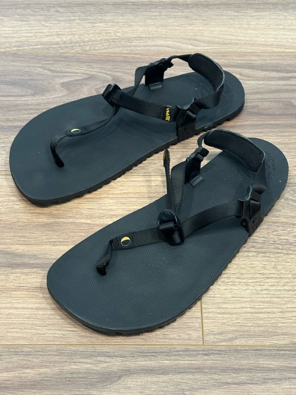 Luna Oso Flaco Winged Edition Sandals Hiking Minimalist Shoes Black Size Mens 13